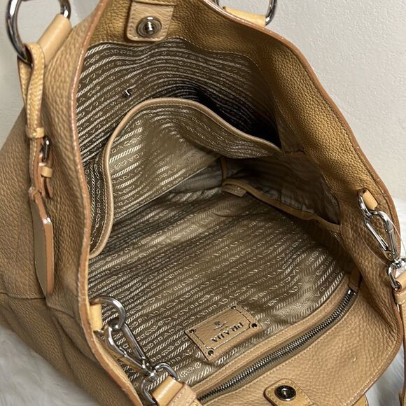 💯 Authentic Prada Tote Bag, Two- Way🍀 - Picture 15 of 16